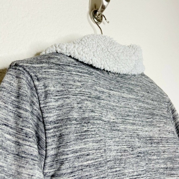 Gap Faux Shearling Lined Jacket - Picture 6 of 7